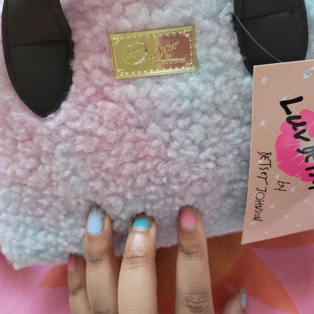 Sold - Picture 5 of 11